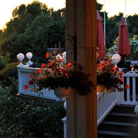 Eckeroe Hotell & Restaurang Eksteriør bilde
