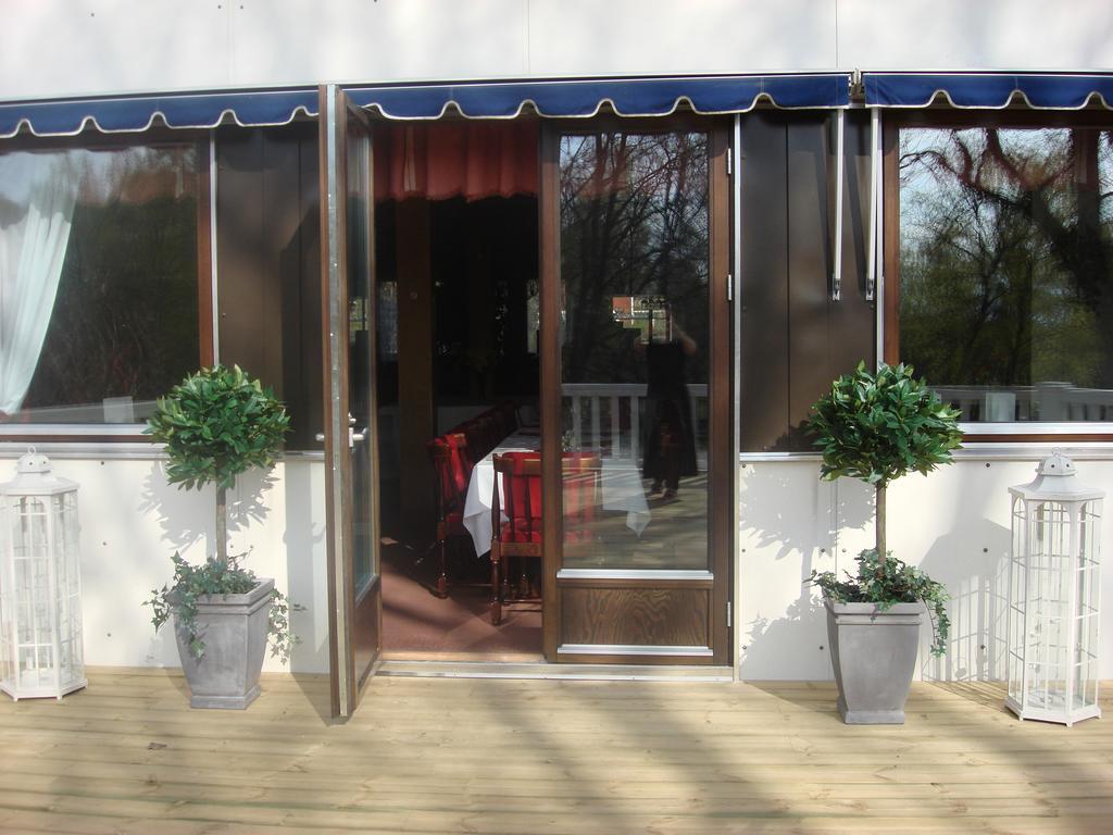 Eckeroe Hotell & Restaurang Eksteriør bilde