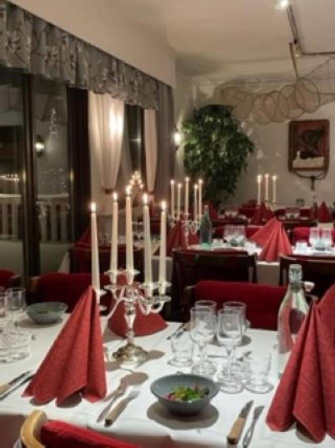 Eckeroe Hotell & Restaurang Eksteriør bilde